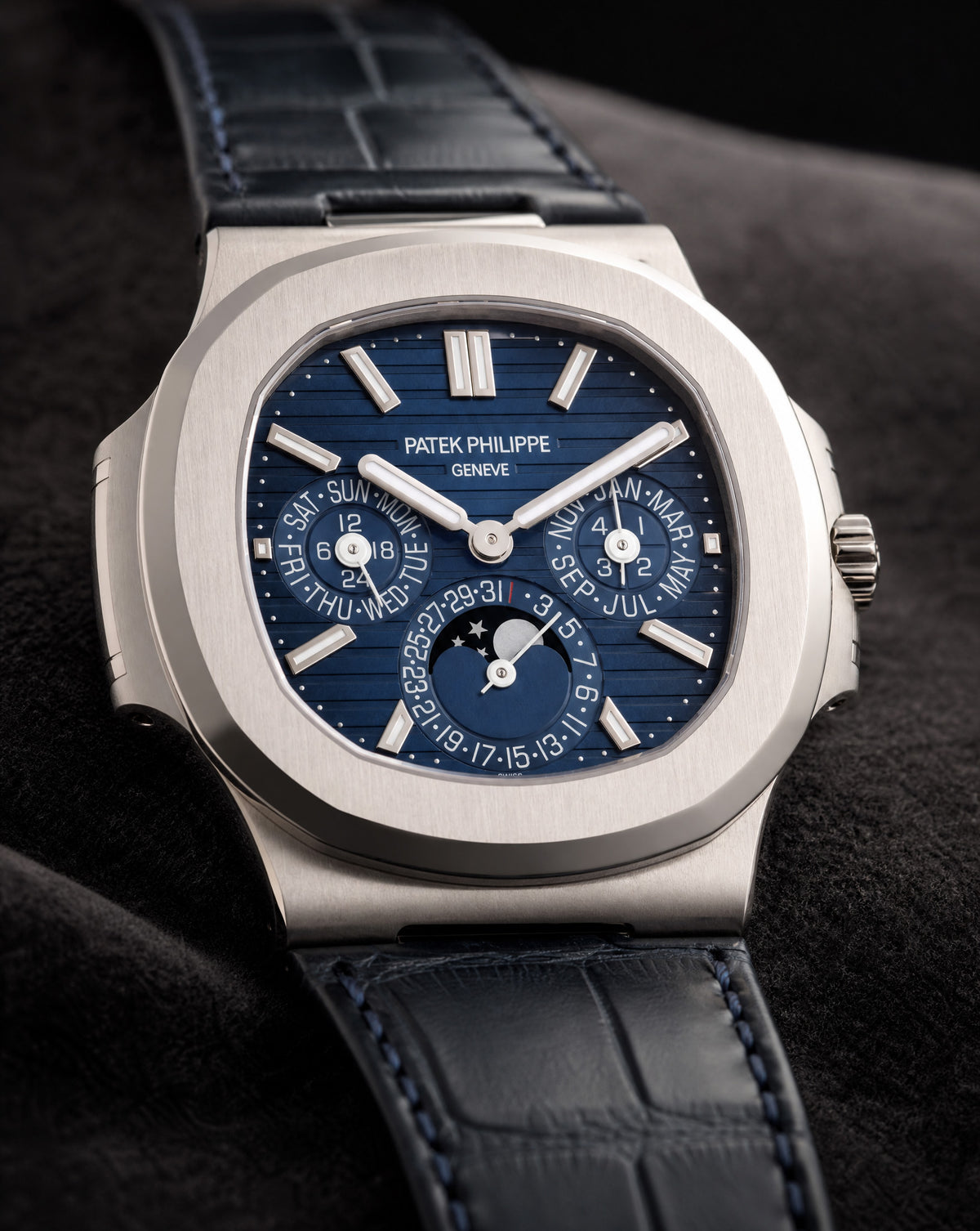 Patek Philippe Nautilus with blue dial and moon phase, online watch valuation